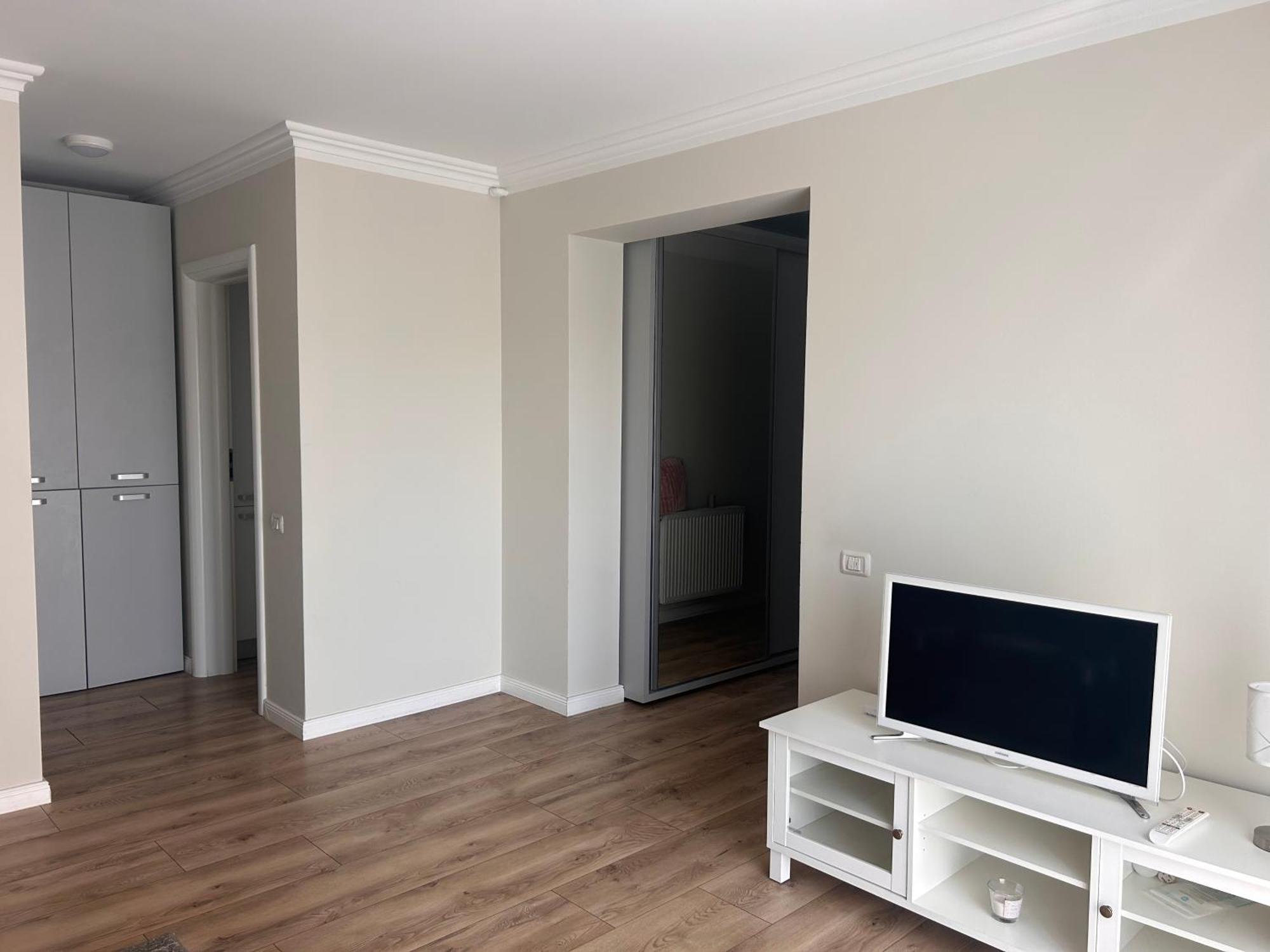 Divany Apartaments Brasov - Coresi Mall Bagian luar foto